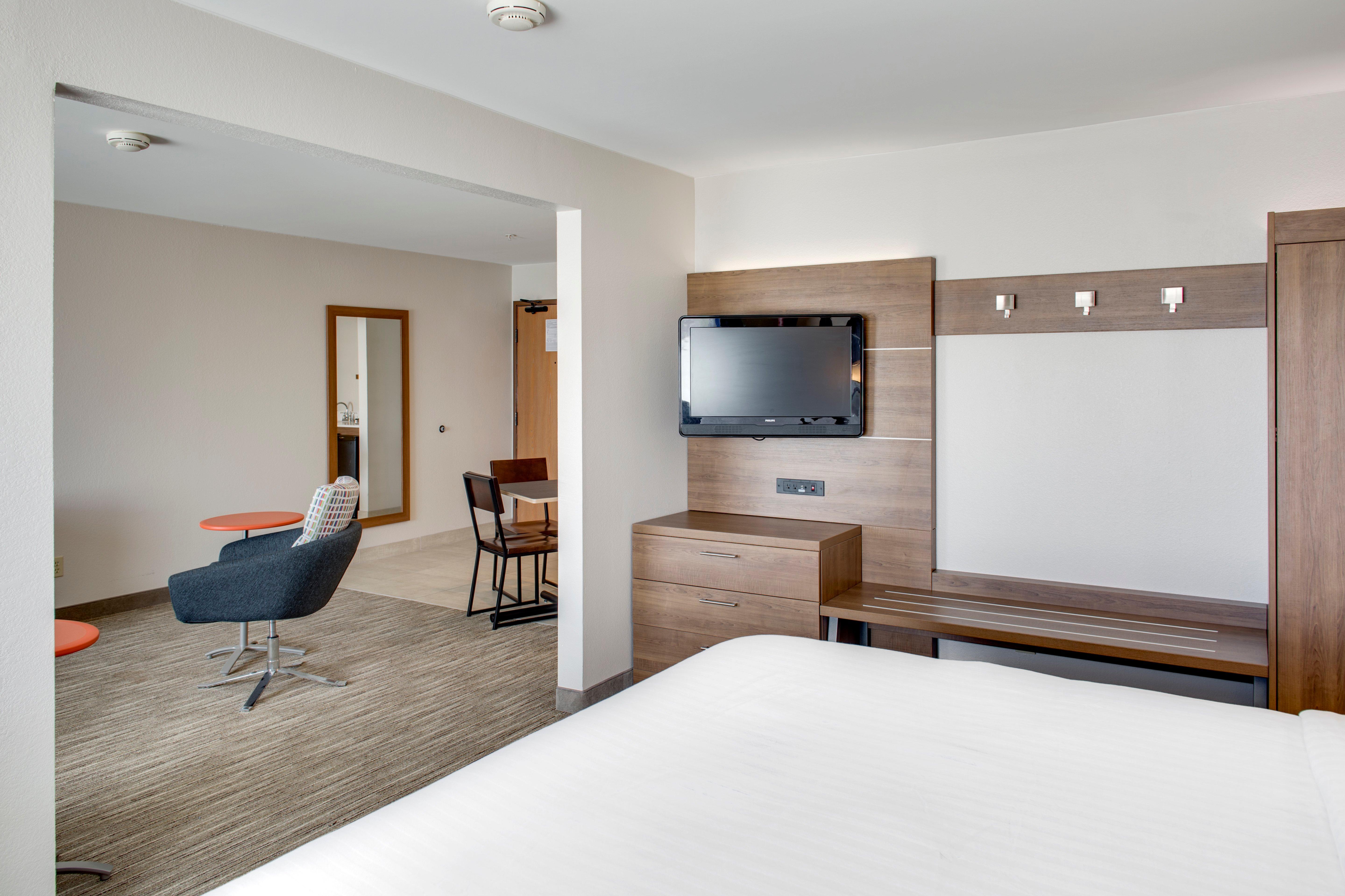 Holiday Inn Express Hotel & Suites Chickasha By Ihg Exterior photo