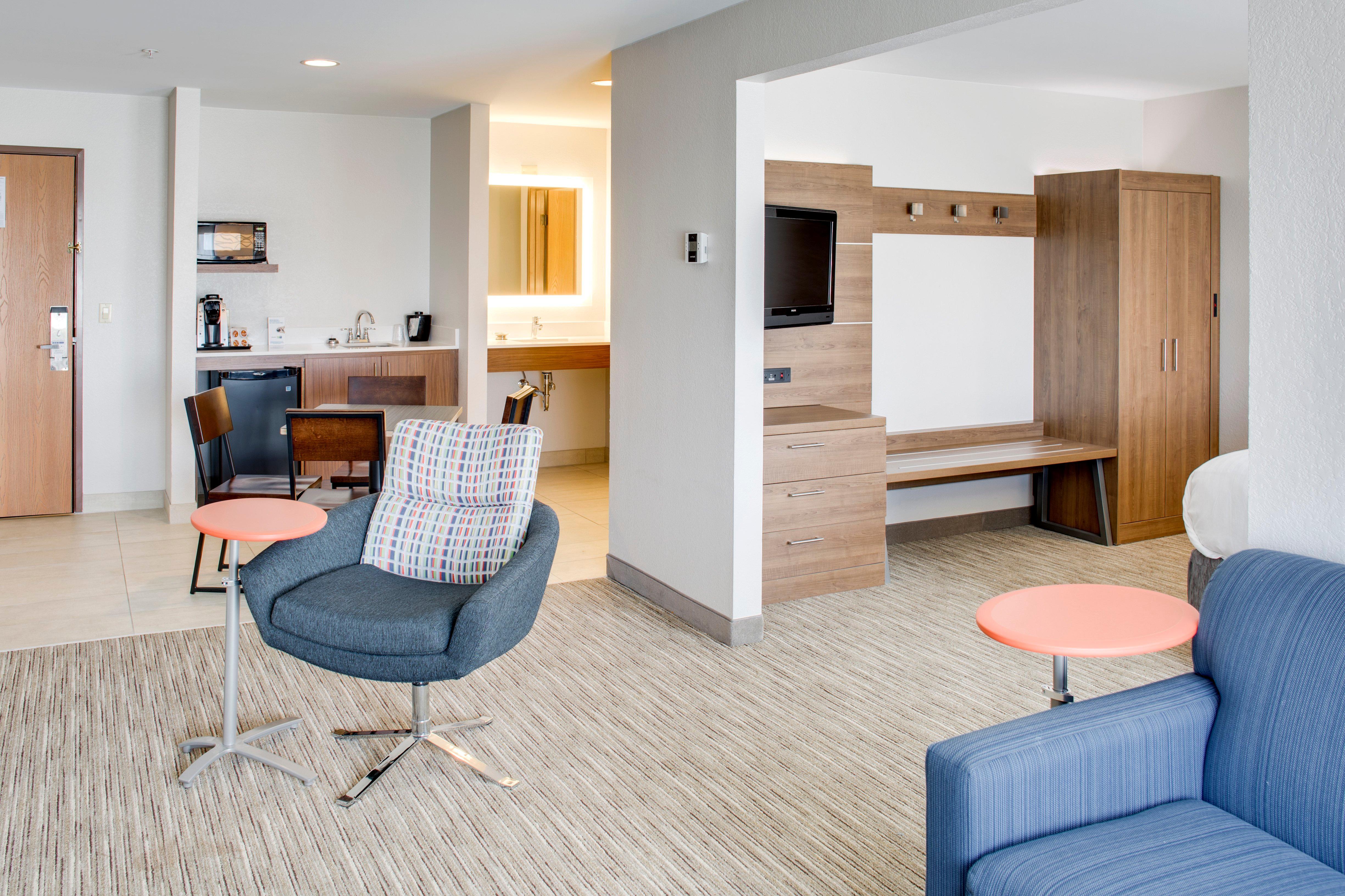 Holiday Inn Express Hotel & Suites Chickasha By Ihg Exterior photo